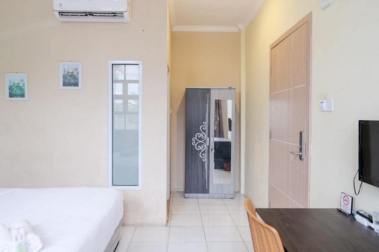 Urbanview Hotel Ta Ke Jelutung Puncak Jambi Exterior foto