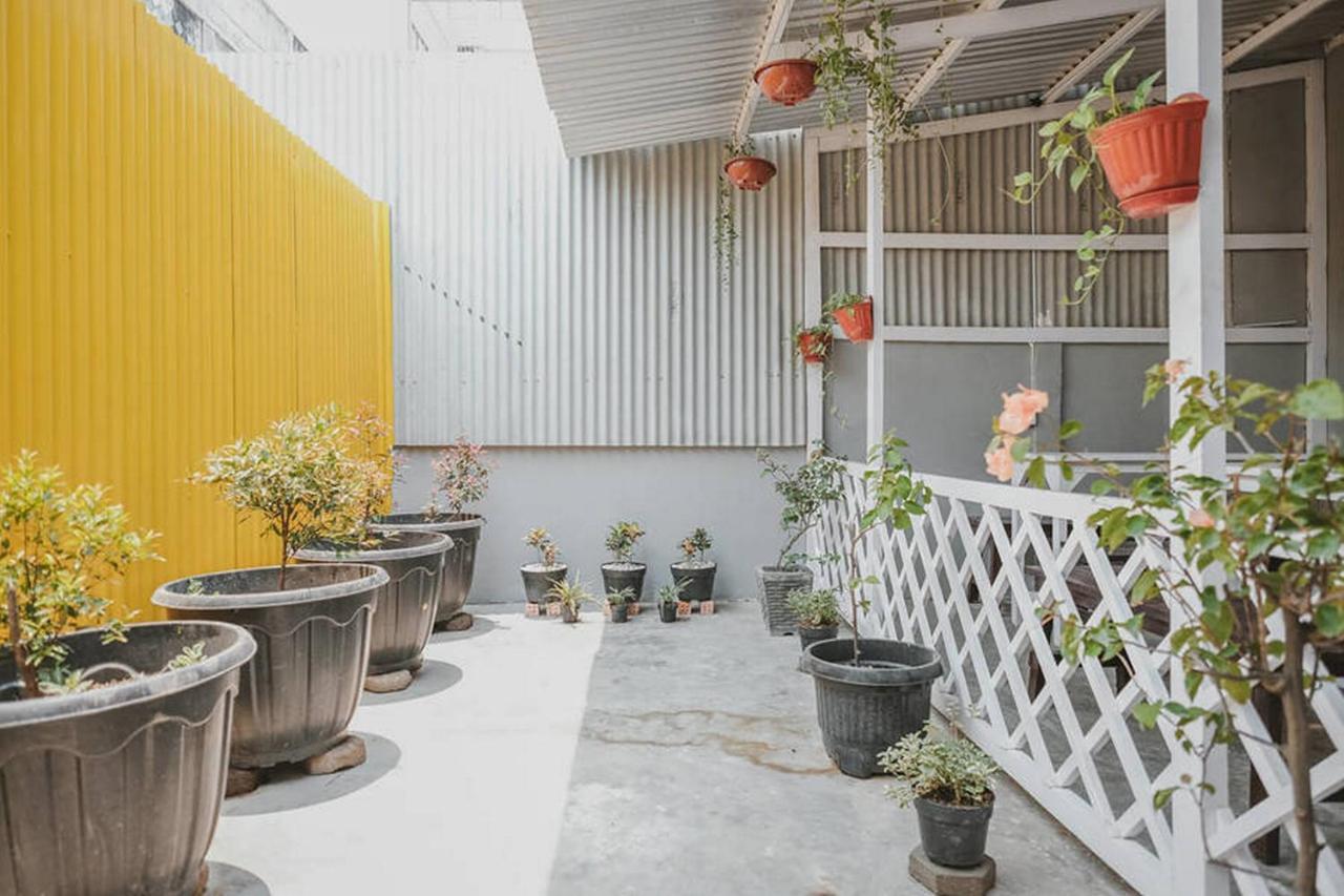 Urbanview Hotel Ta Ke Jelutung Puncak Jambi Exterior foto