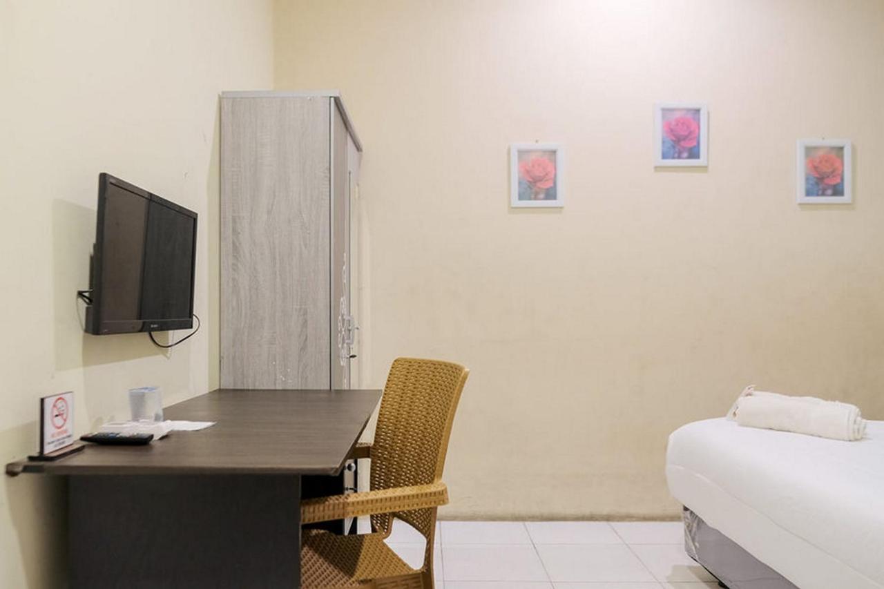 Urbanview Hotel Ta Ke Jelutung Puncak Jambi Exterior foto